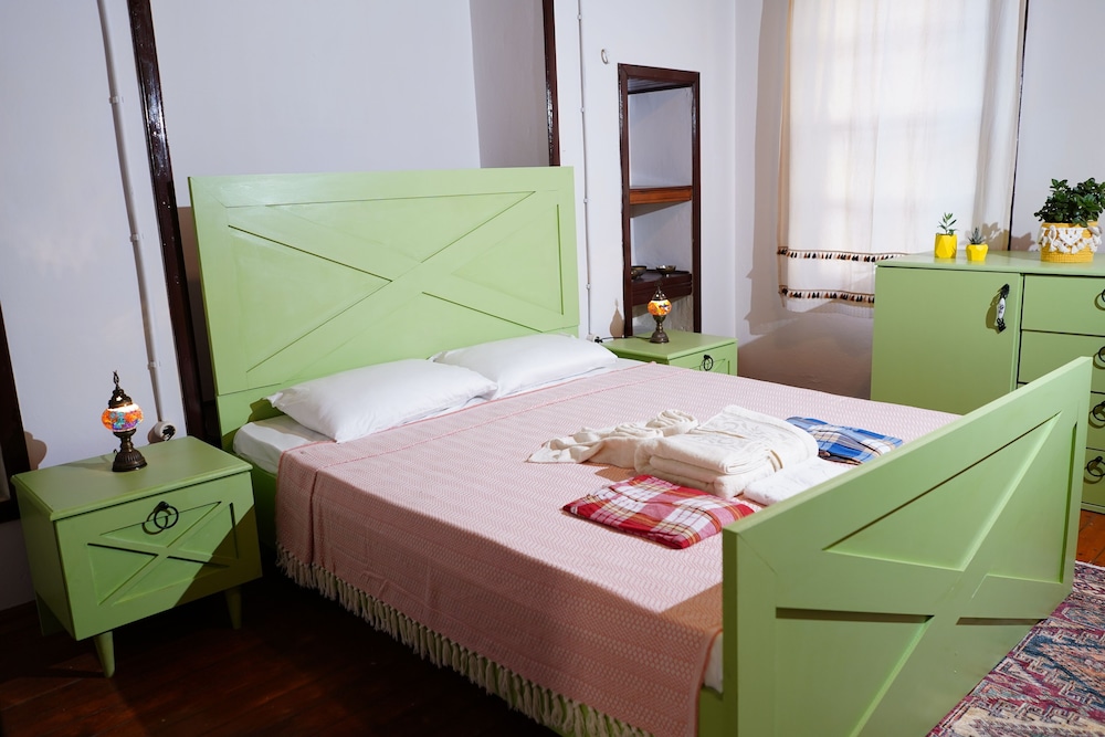 Exclusive Room, Multiple Beds