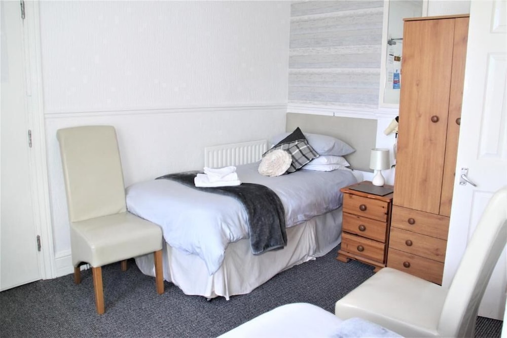 Deluxe Twin Room photo 2