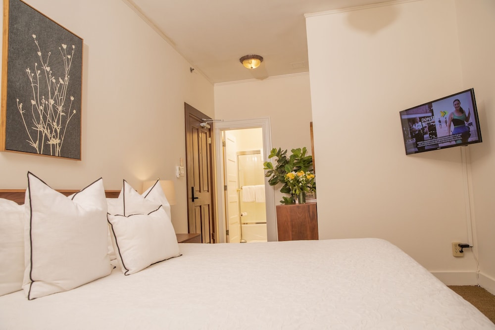 Standard Double Room, Ensuite
