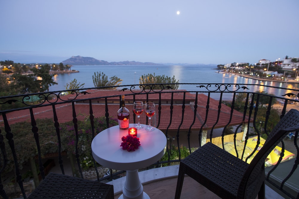 Standard Room, Sea View photo 2