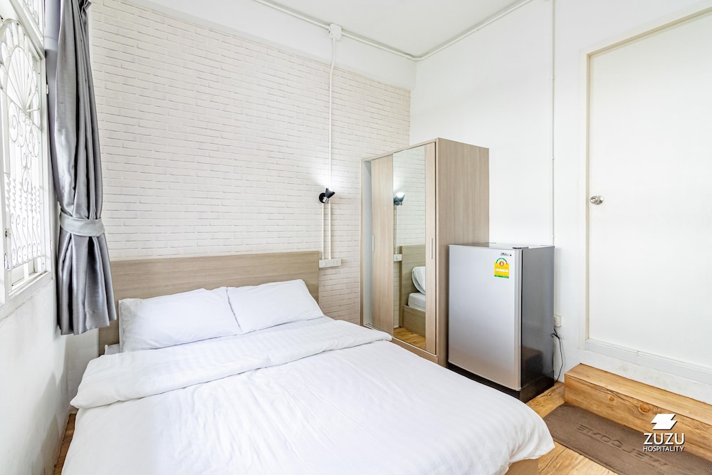 Superior Double Room With Window photo 1