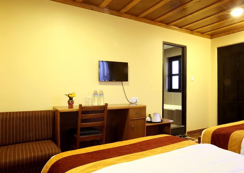 Deluxe Room, 1 Double Bed photo 3