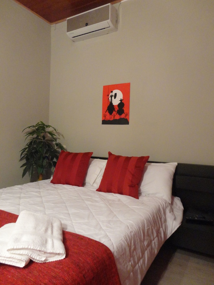 Comfort Double Or Twin Room, Private Bathroom photo 3