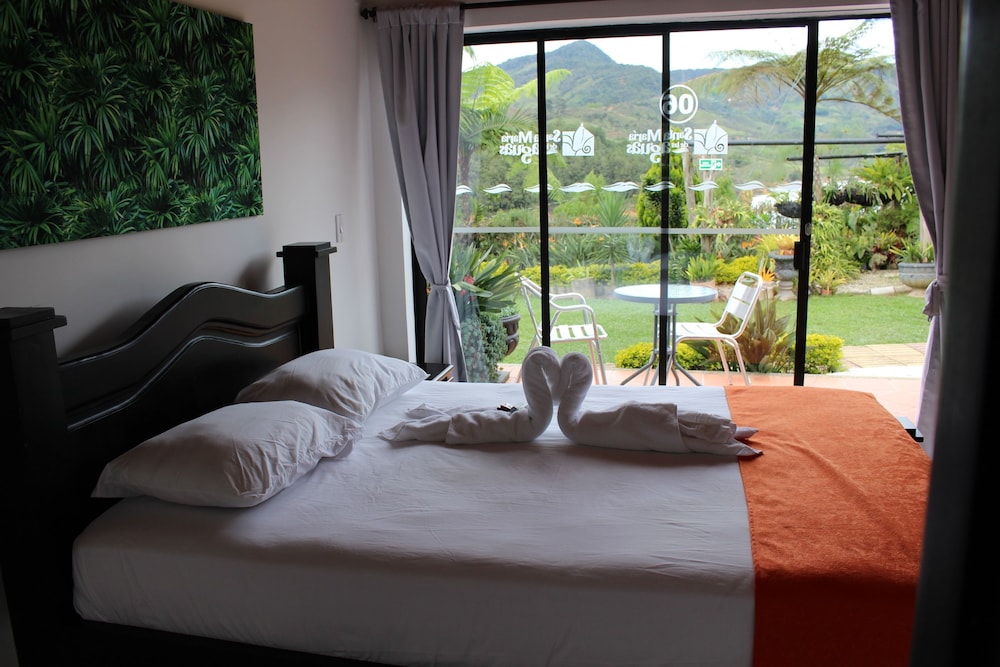 Classic Double Room, 1 Double Bed, Accessible, Garden View photo 1