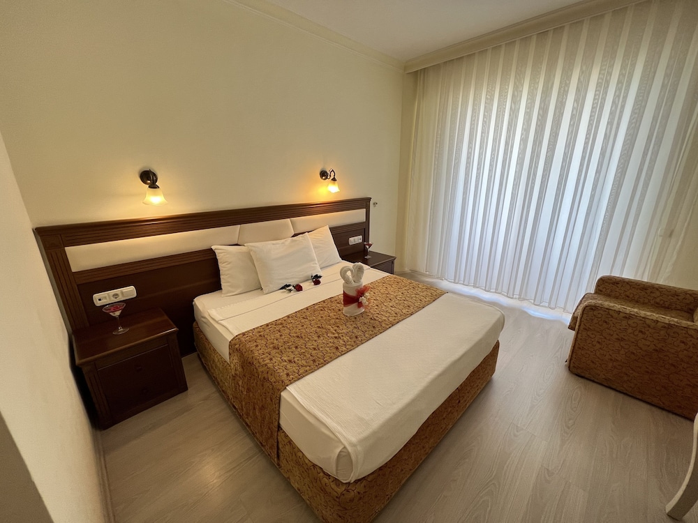 Standard Room photo 1