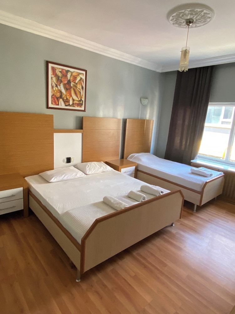 Economy Double Or Twin Room