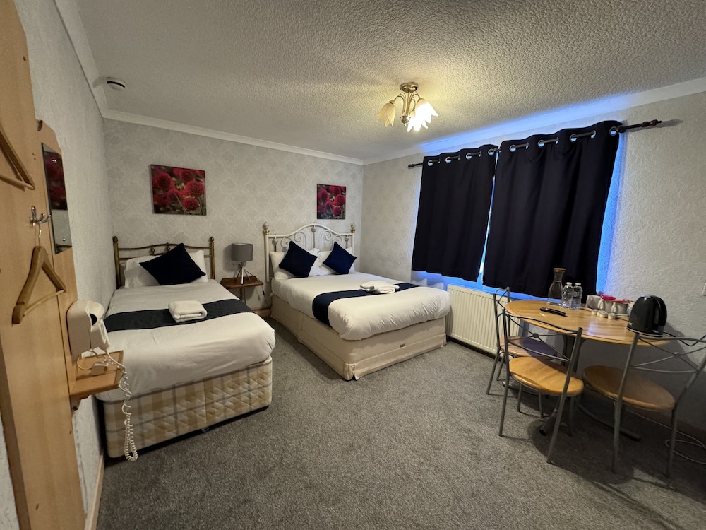 Deluxe Triple Room photo 1