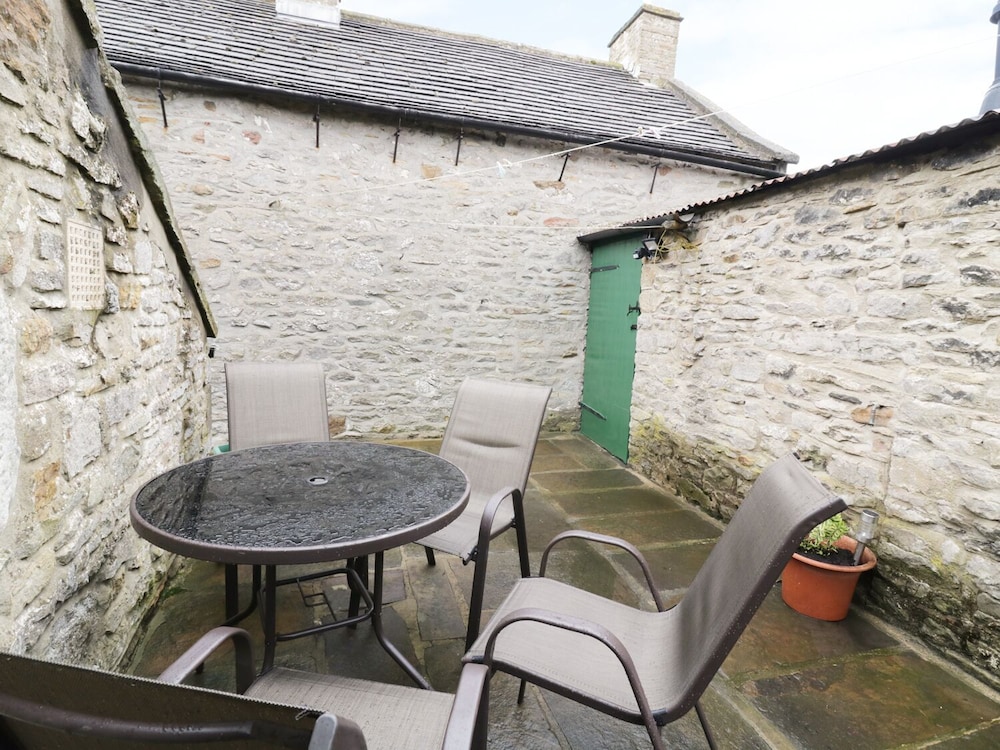 Cottage photo 2