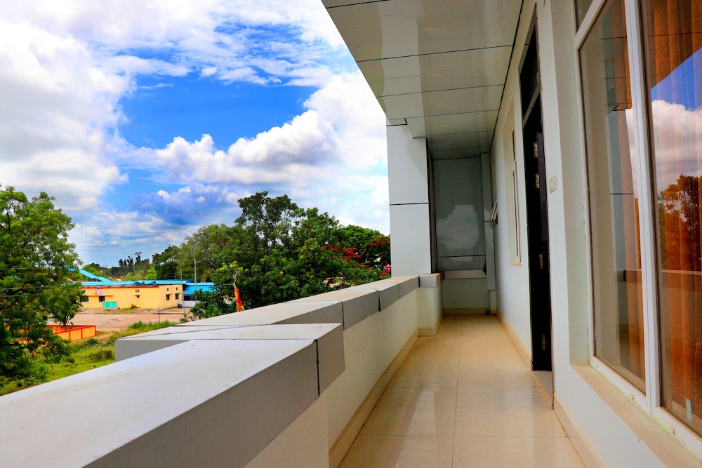 Super Standard Room - Photo 2
