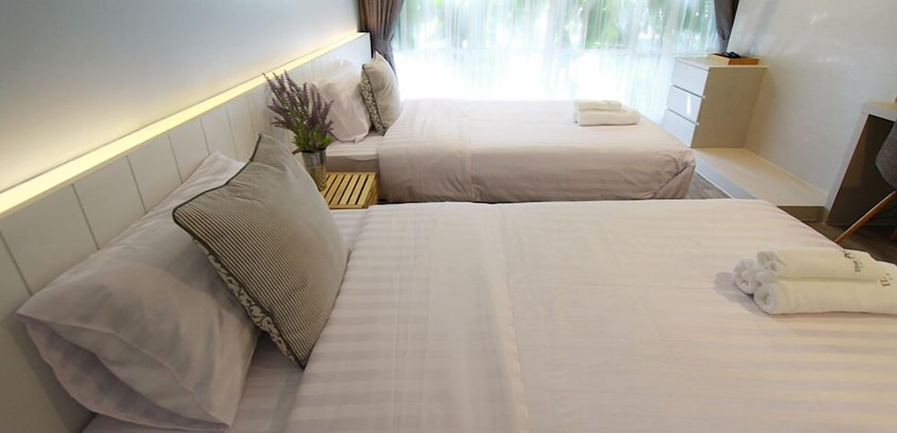 Basic Twin Room photo 2