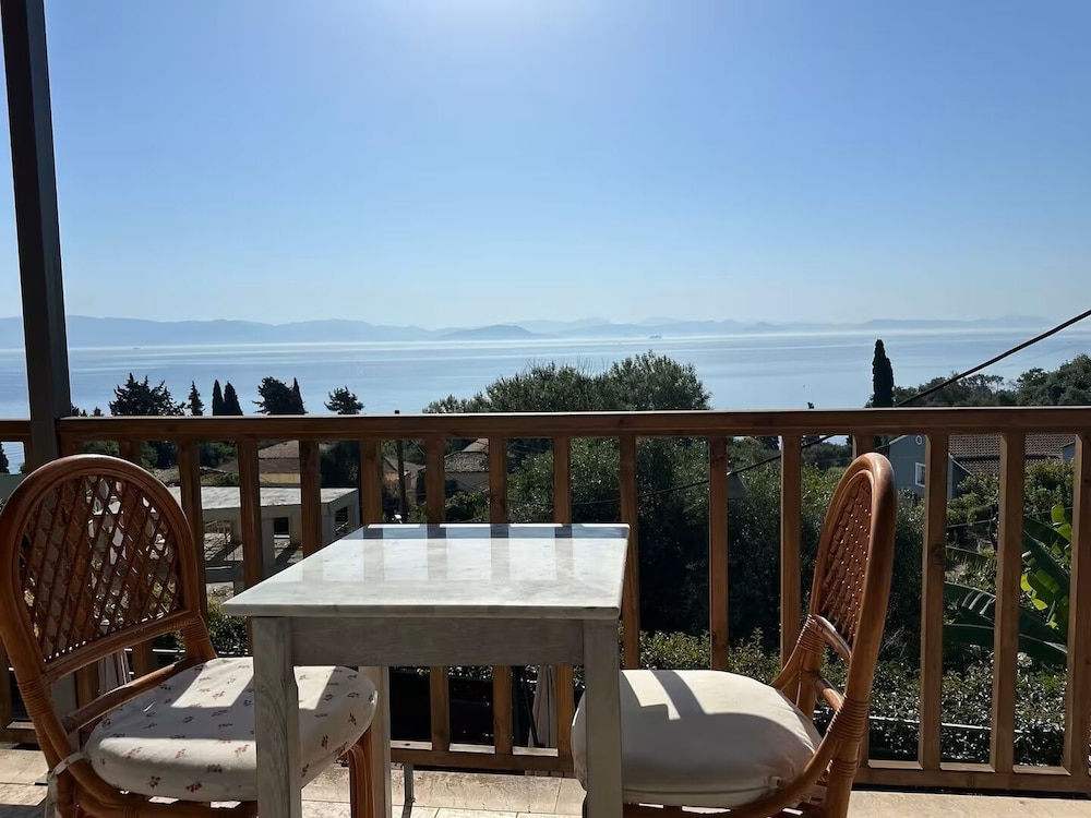 House, 3 Bedrooms, Balcony, Sea View