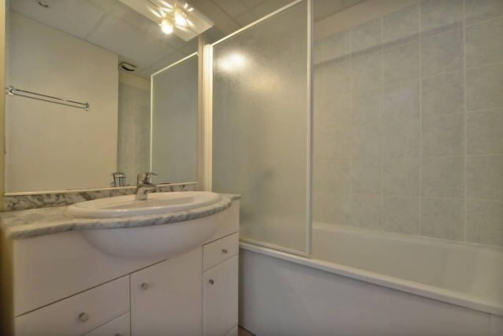 Double or Twin Room, 2 Bedrooms photo 2