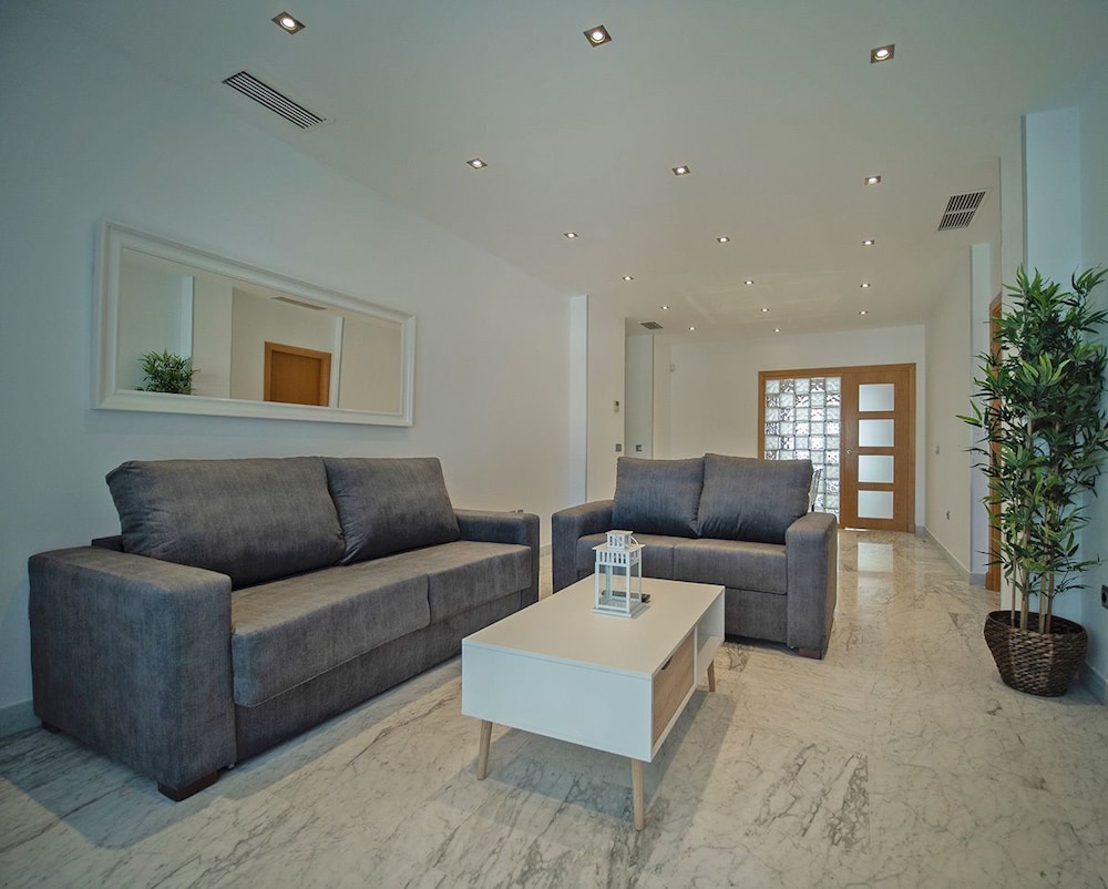 Apartamento, 2 habitaciones, Balcón