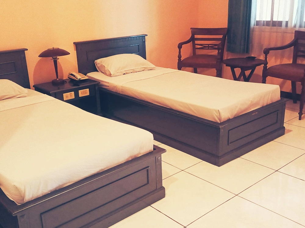 Luxury Twin Room photo 2
