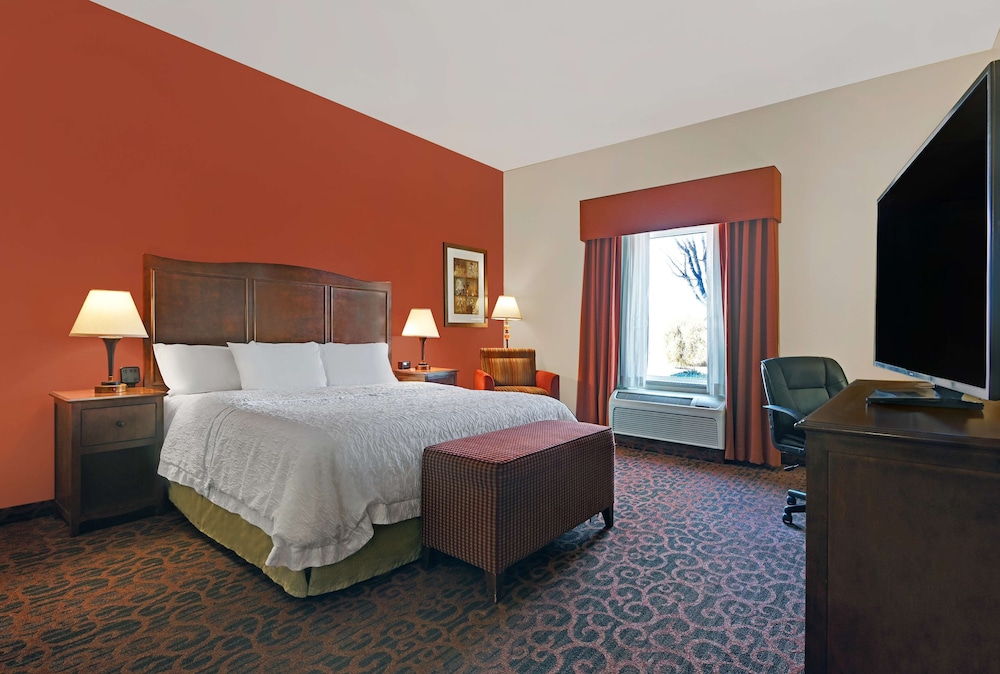 Room, 1 King Bed, Accessible, Non Smoking - Photo 2