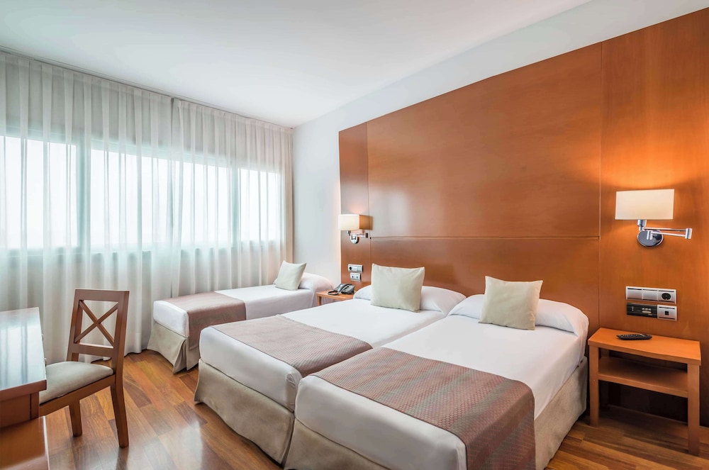 Triple Room - Photo 1