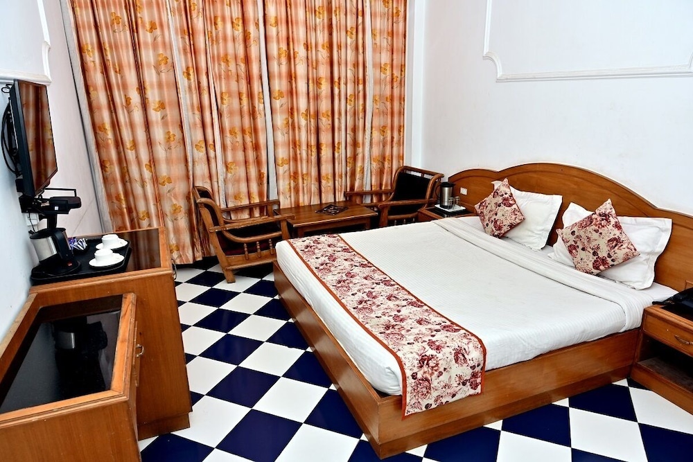 Deluxe Room - Photo 4