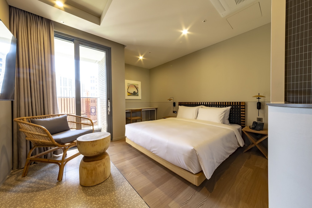 Deluxe Double Room (Free Swimming Pool) photo 1