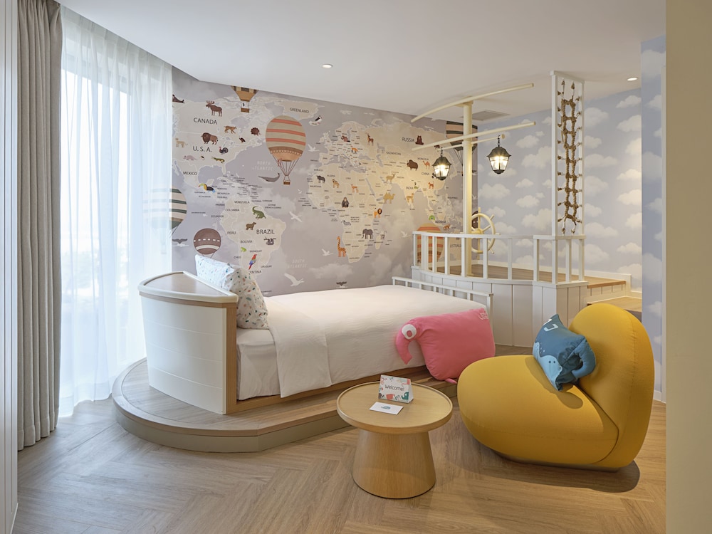 Kids City View Suite Twin