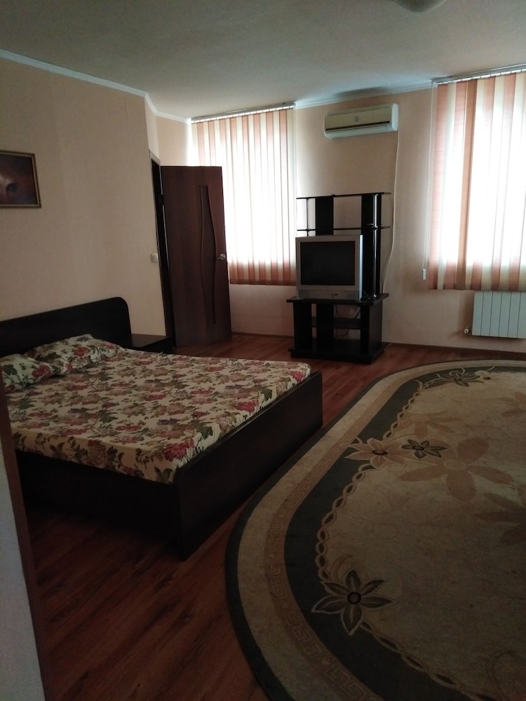 Budget Twin Room photo 3