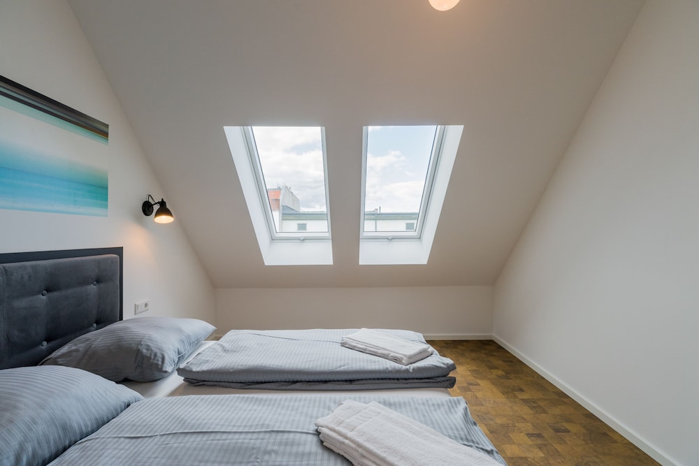 One Bed Room Apartment photo 2