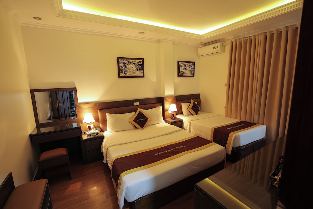 Deluxe Triple Room, Courtyard View