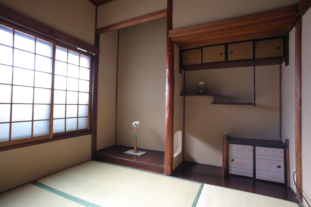 Hana photo 1