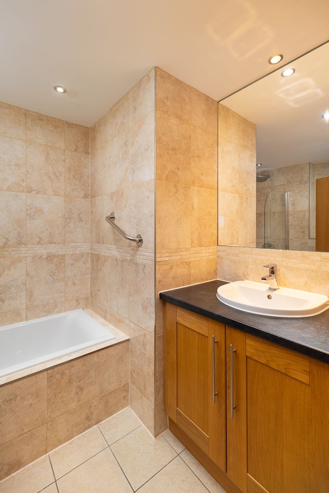 Superior Apartment photo 3