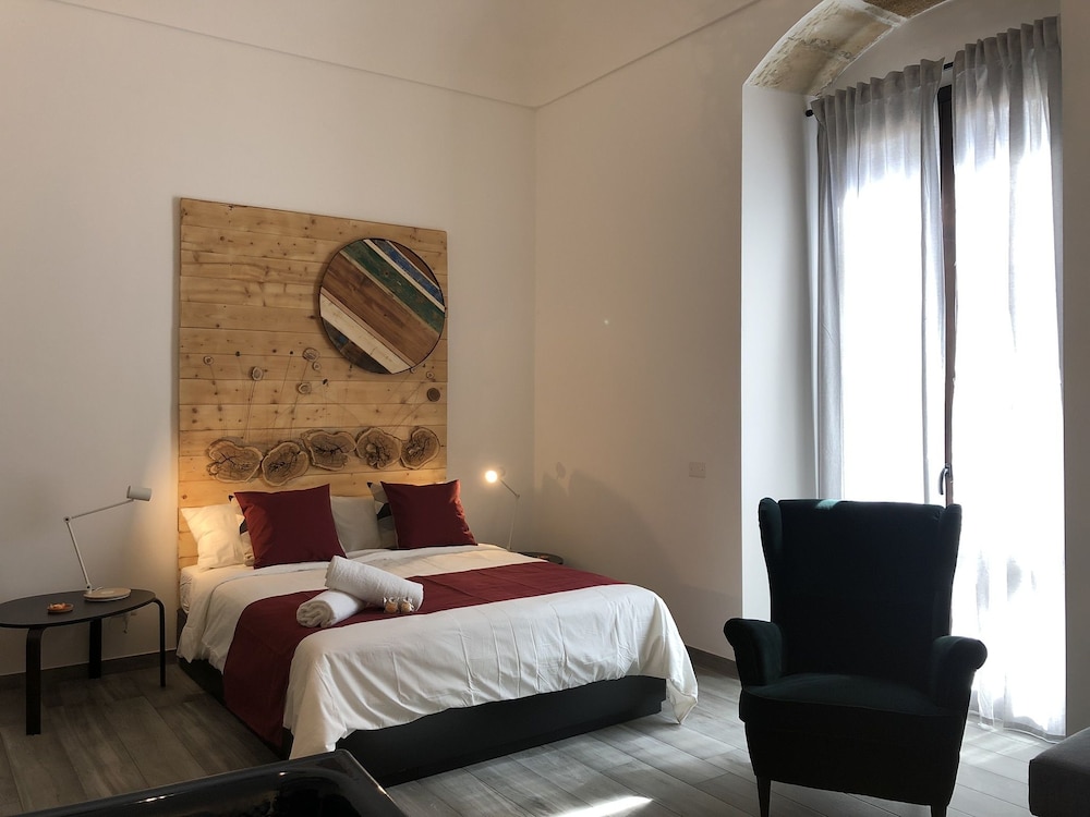 Superior Suite, Balcony, City View (Nido)