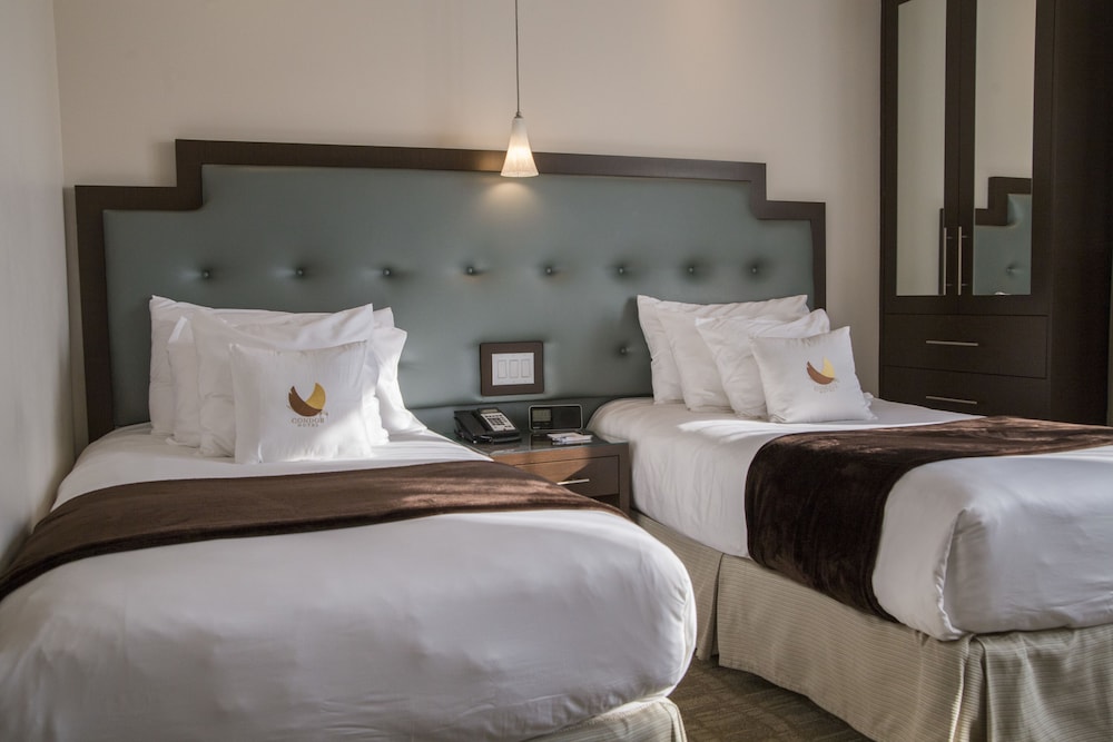 Twin Room with Balcony - Photo 7