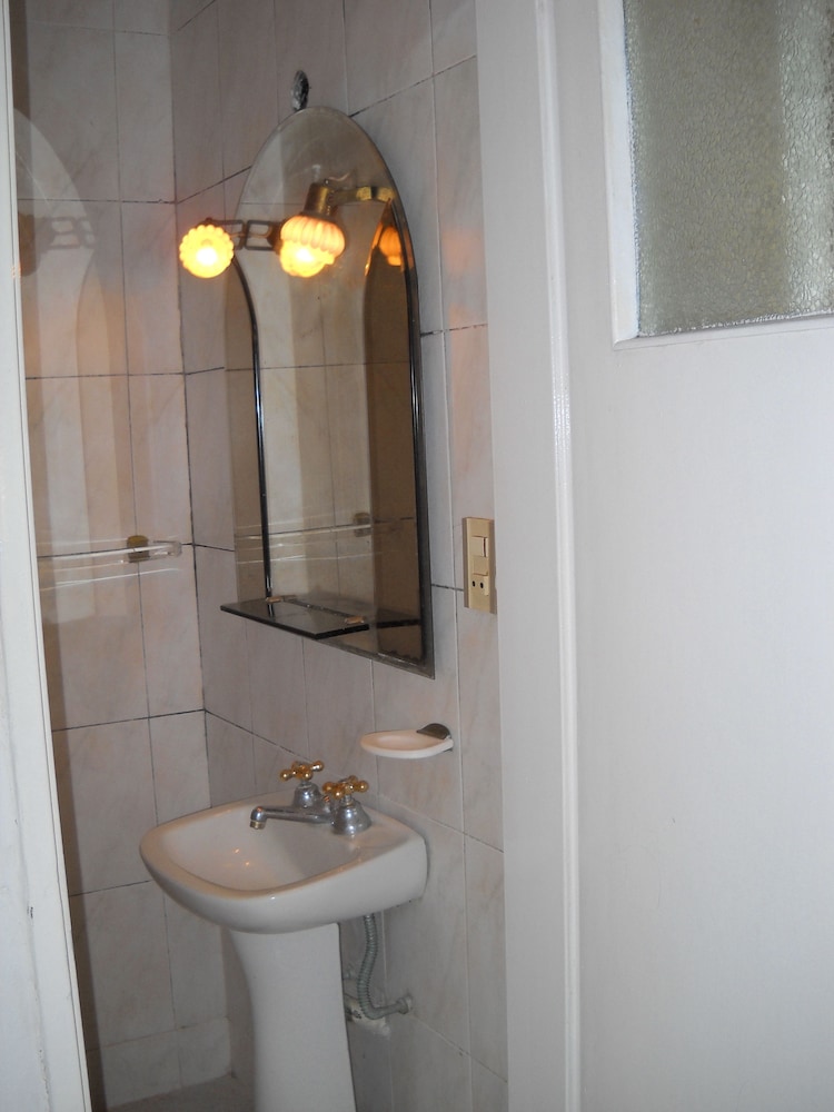 Standard Triple Room photo 3