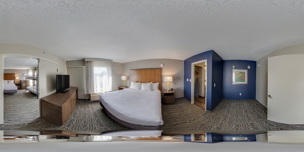 Suite, Multiple Beds, Non Smoking photo 3