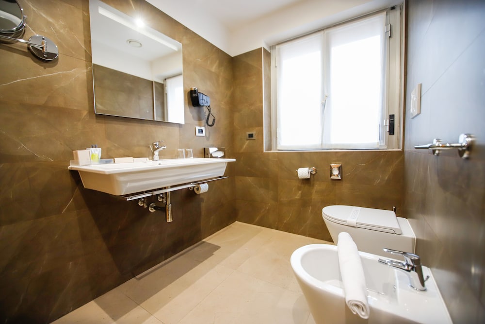Comfort Double Room - Photo 6