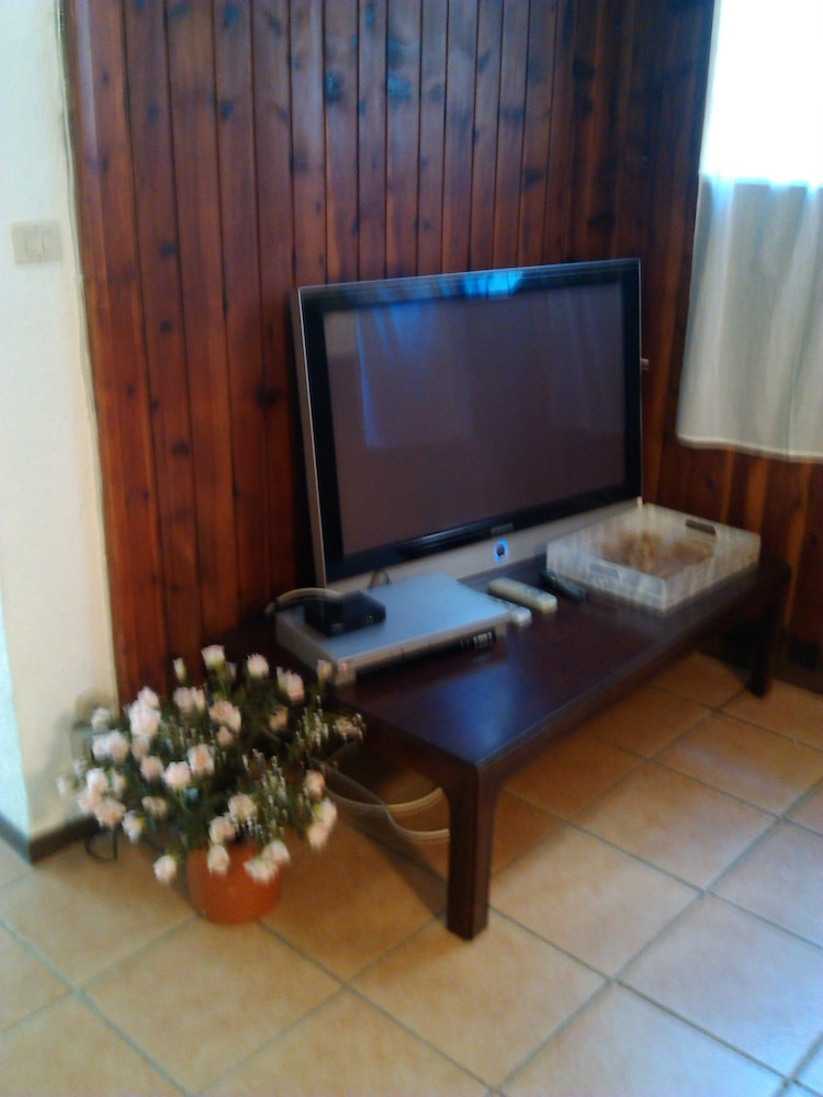 Traditional Apartment, Garden View photo 2