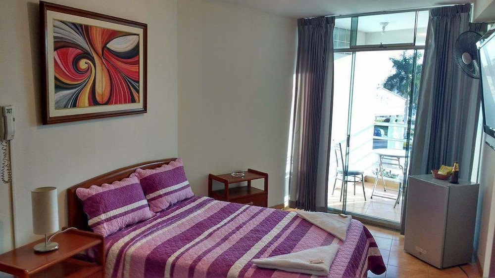 Romantic Double Room, Refrigerator, City View photo 2
