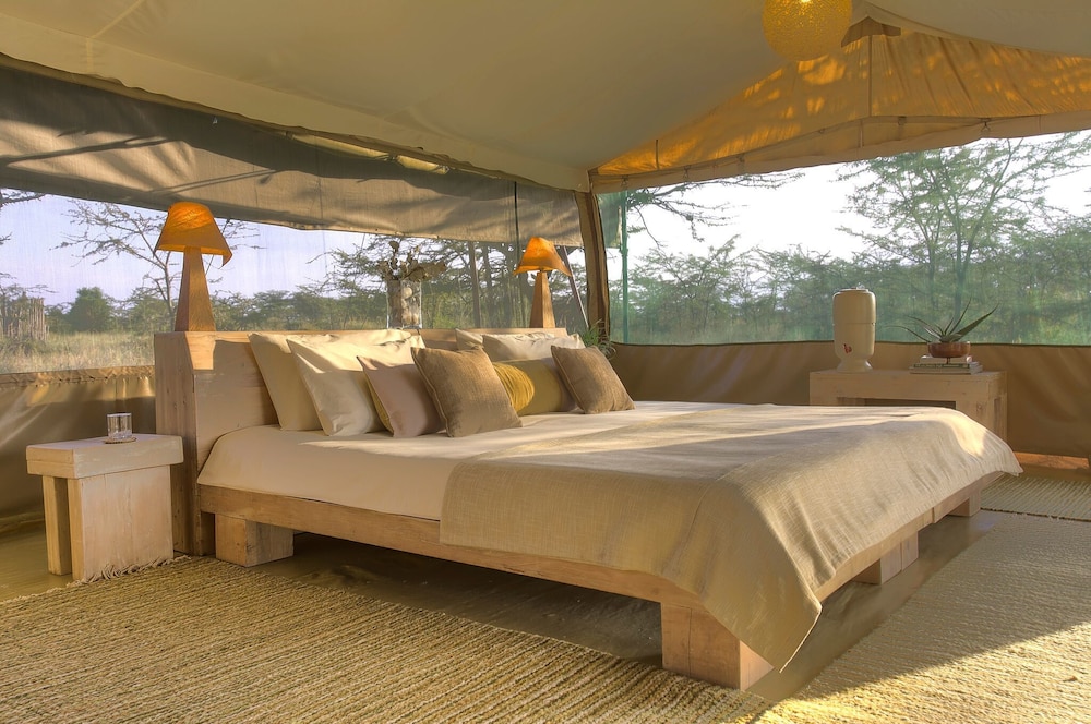 Luxury Tent photo 2