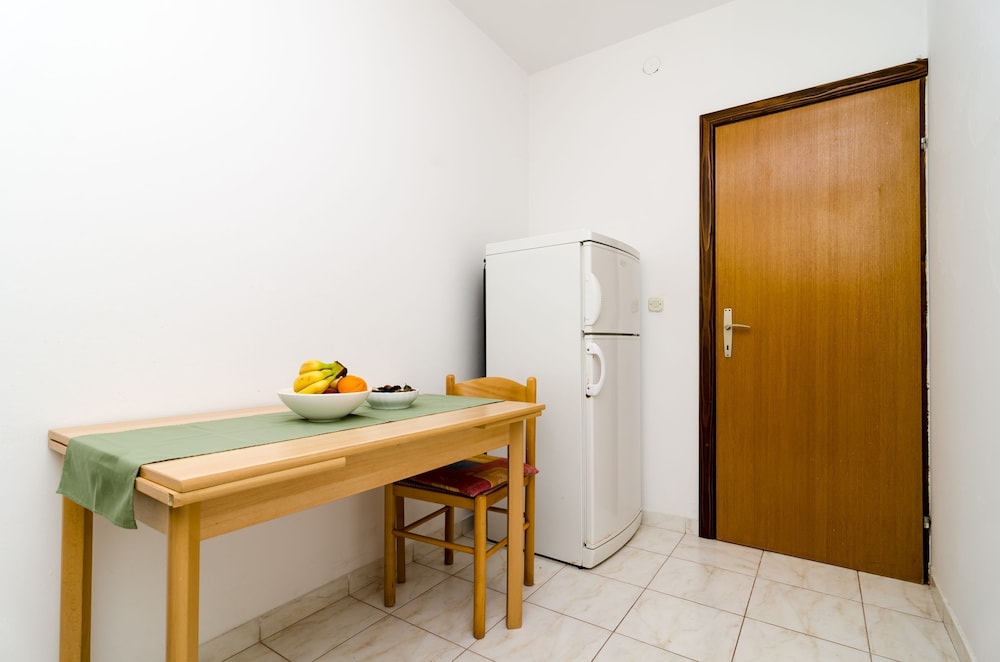 Standard Room, 1 Double Bed, Balcony, Sea View photo 2