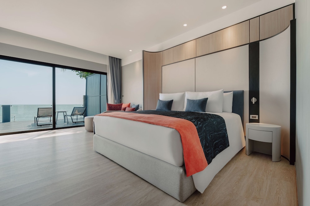 Grand Deluxe Ocean View ( Adults Only) photo 2