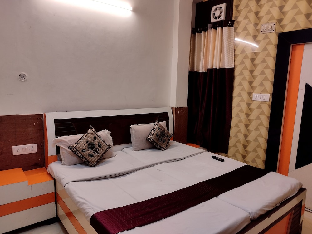 Deluxe Double Room photo 2