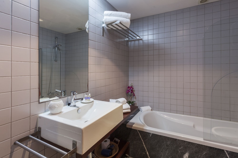 Standard Apartment, 2 Bedrooms, River View - Photo 6