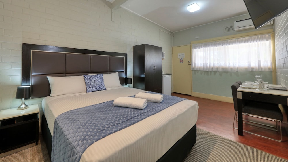 Family Suite, 2 Bedrooms, Non Smoking photo 2