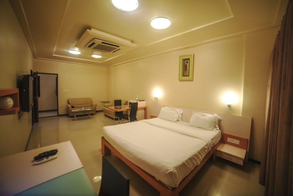 Deluxe Double Room - Photo 3