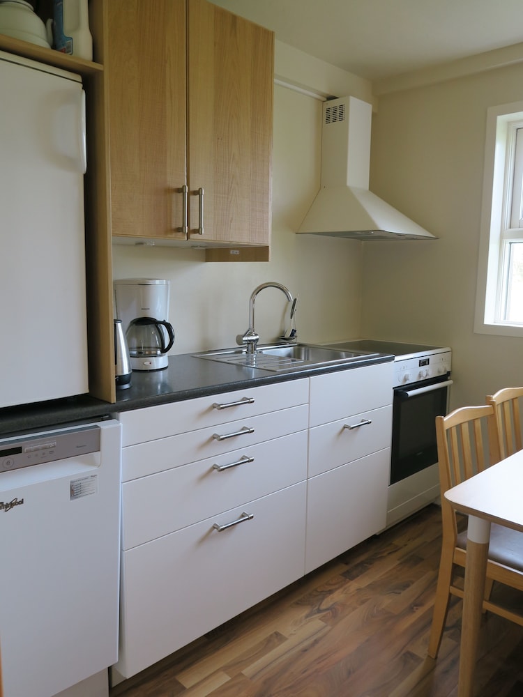 Triple Room, Shared Bathroom (Room 2) photo 2