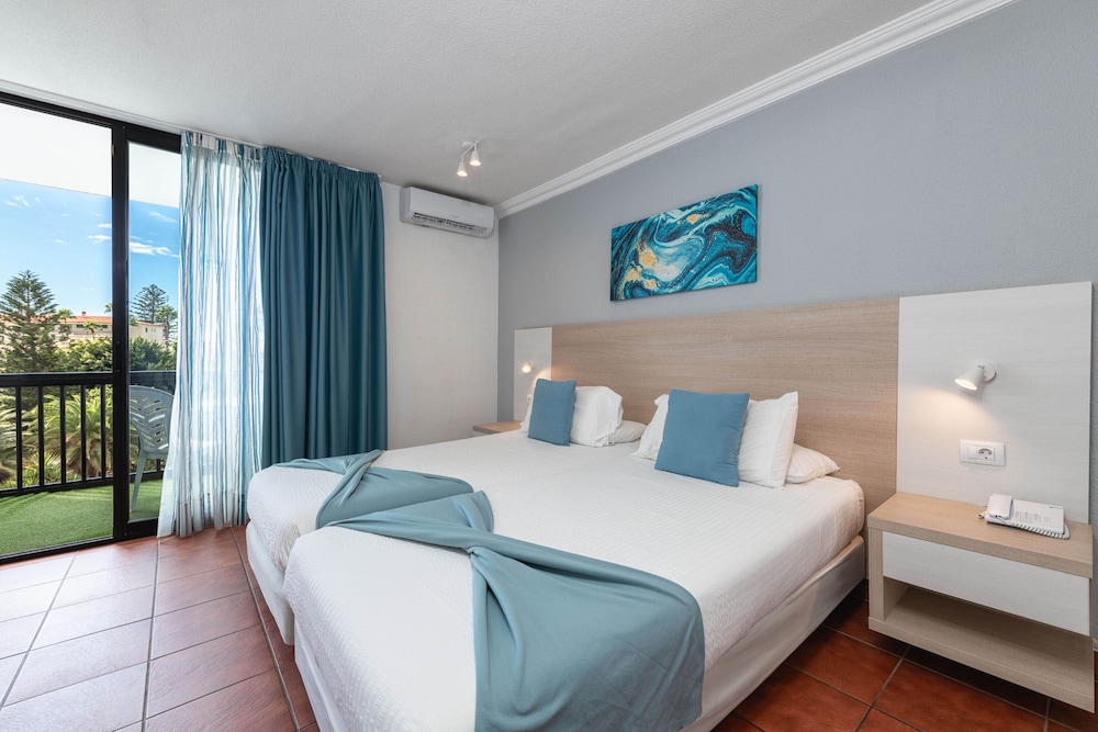 Habitación Doble, Balcón