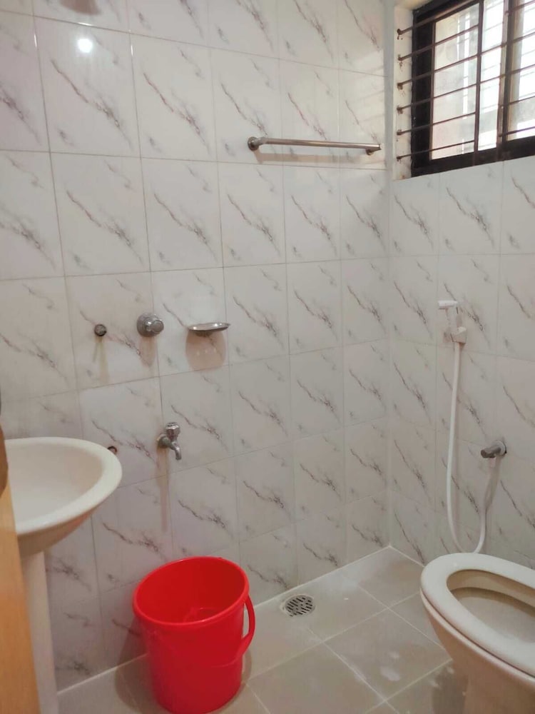 Deluxe Quadruple Room, Balcony, City View photo 2