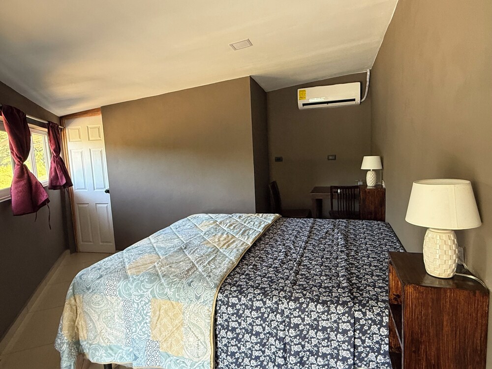 Deluxe Room, Balcony, City View
