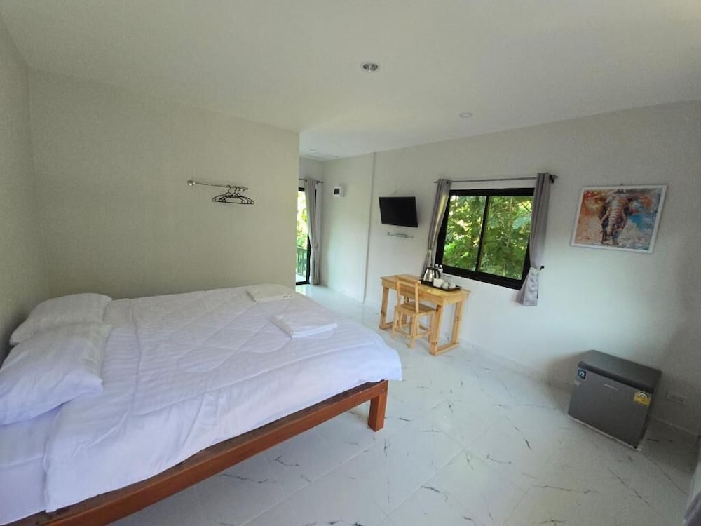 Classic Double Room, 1 Double Bed, Park View