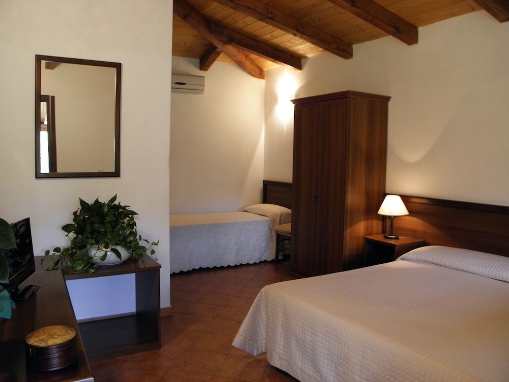 Triple Room photo 1