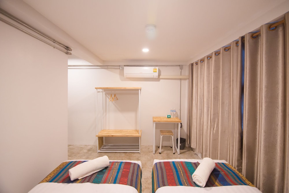 Superior Twin room with Private Bathroom - Photo 5
