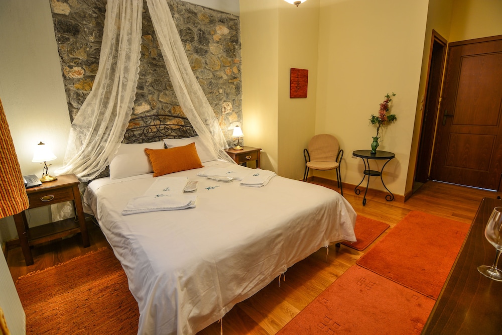 Standard Double Room, Mountain View photo 3